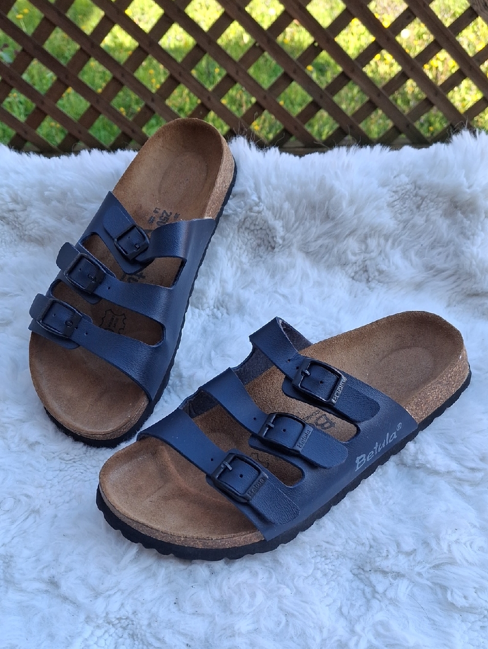 Betula by Birkenstock Florida Navy Blue 3-Strap Sandals | Size 39 (L8 M6)